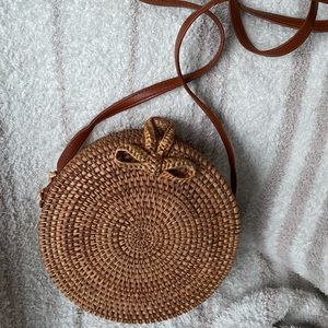Rattan crossbody